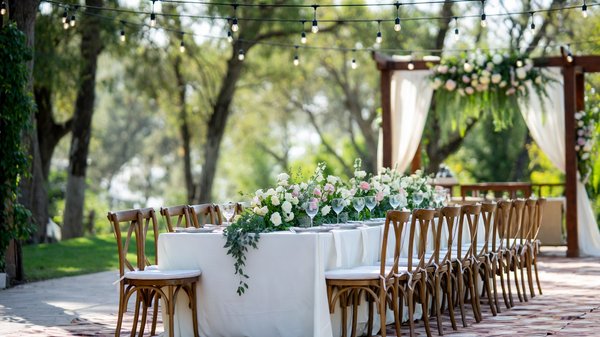 Décoration mariage extérieur : astuces pour un événement inoubliable